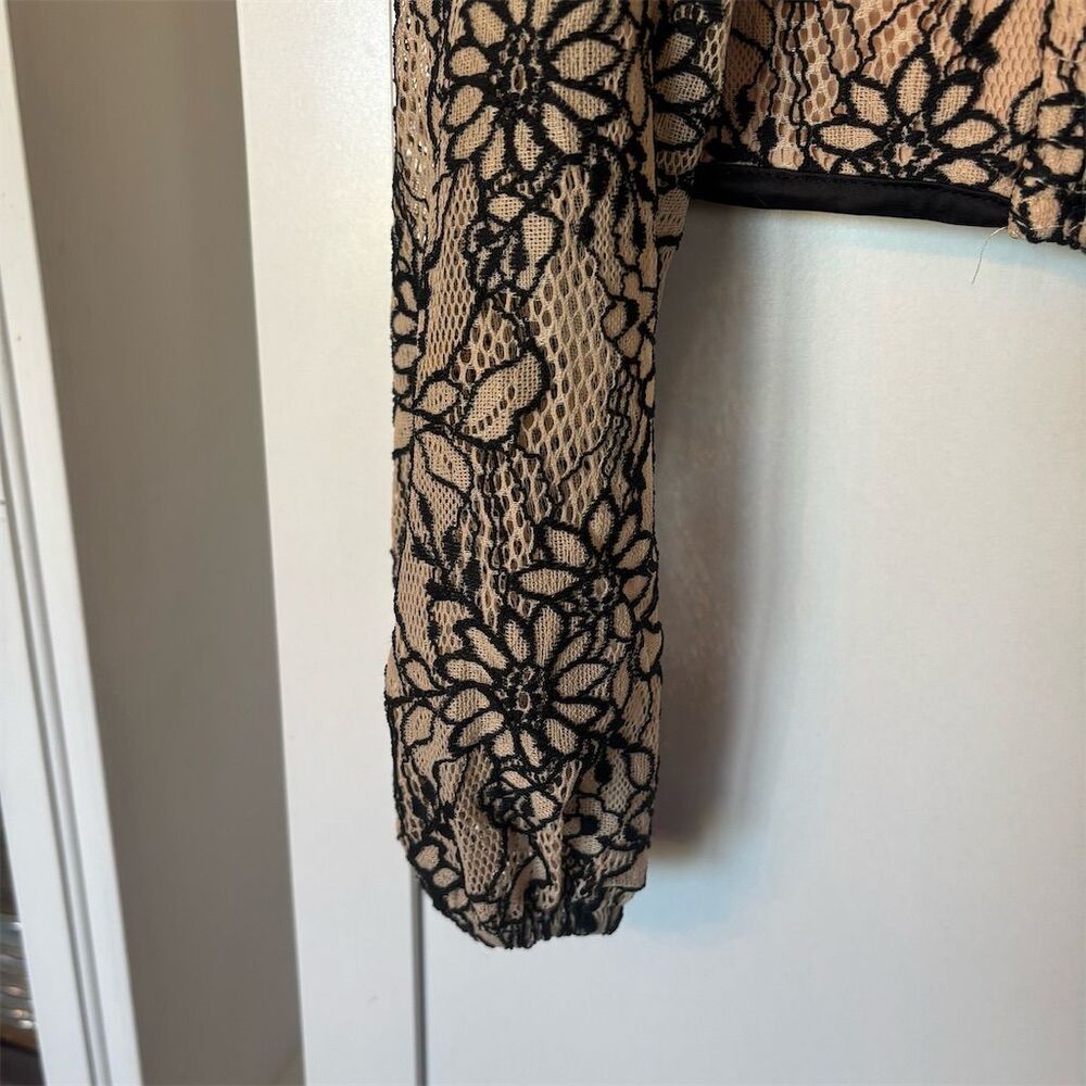Willow + Root XS Floral Lace Sheer Long Sleeve Crop Top Multicolor - Picture 13 of 14